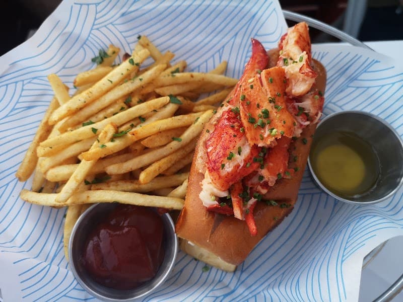 Blue Plate Oysterette photo 4