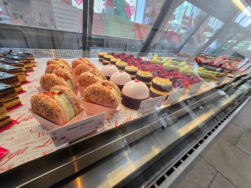 Bottega Louie photo 5