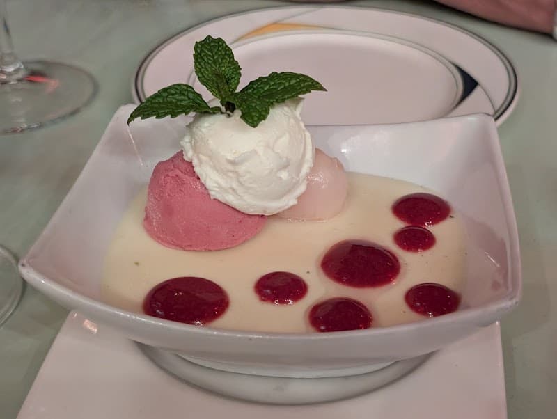 Chinois on Main photo 5