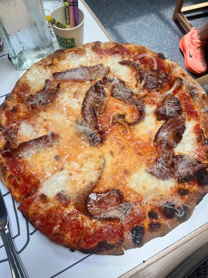 Jon & Vinny's Fairfax photo 5