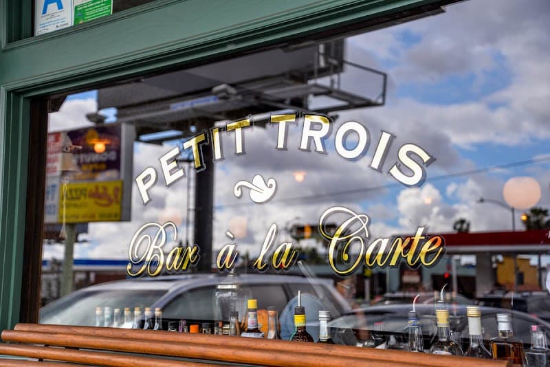 Petit Trois restaurant