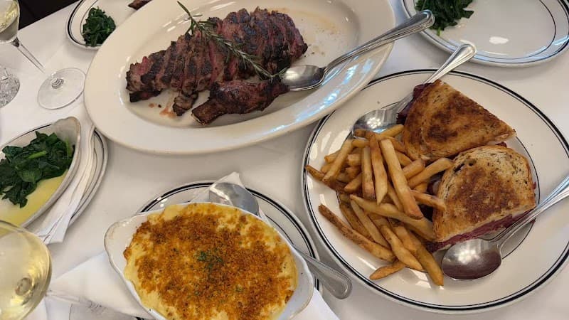 The Grill on the Alley photo 4