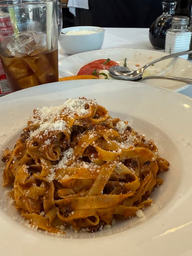 Toscana Brentwood photo 3